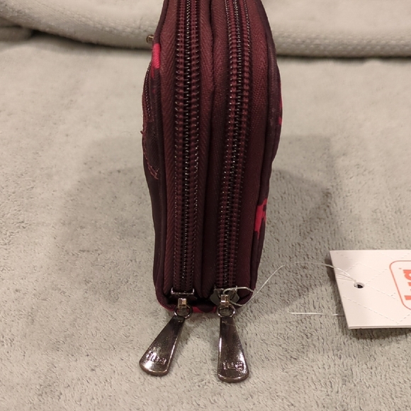 Lug Splits Compact RFID Wallet - Cats Orchid - NWT - Picture 5 of 12